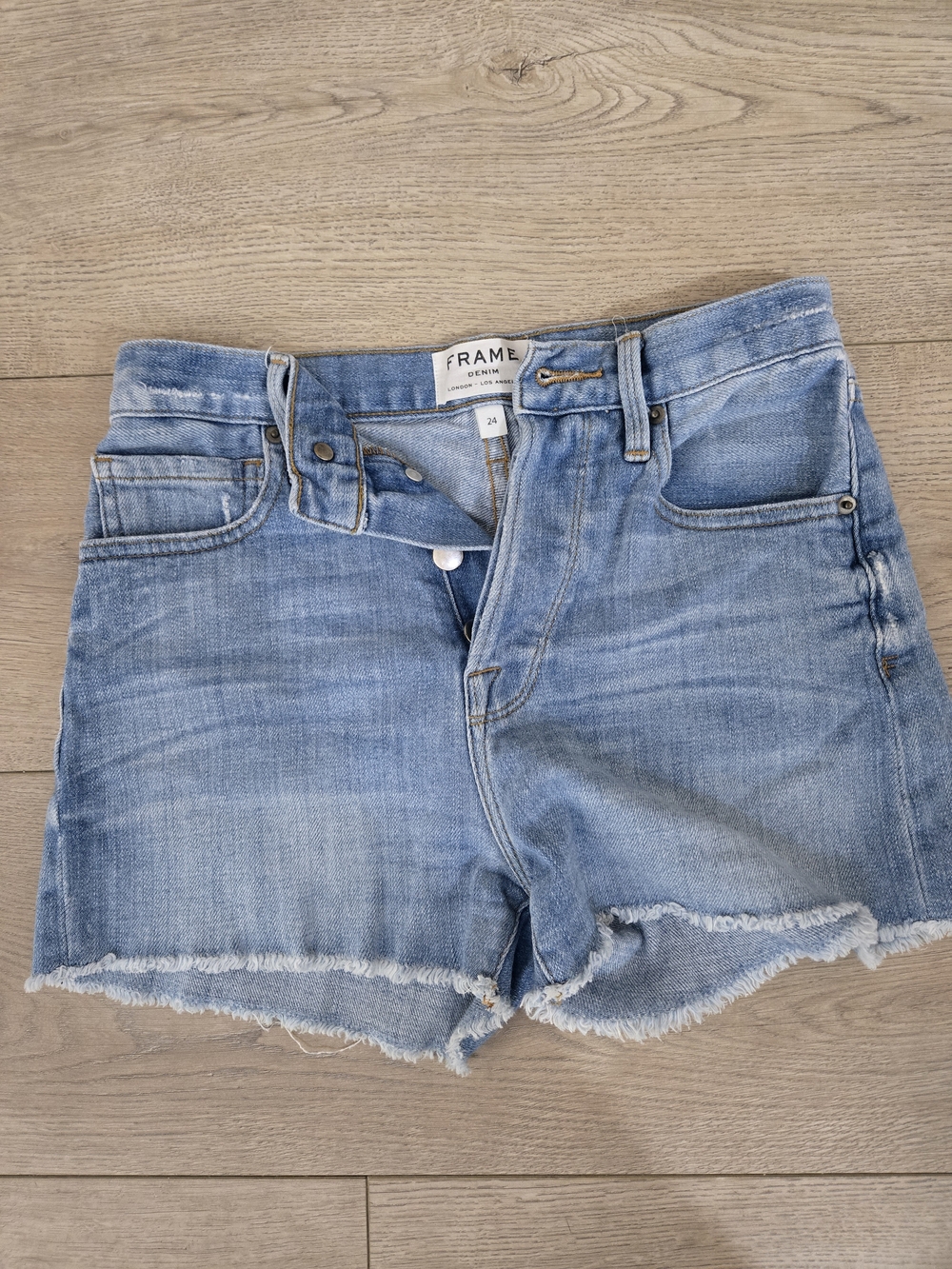 Frame Denim Faded Light Blue Frayed-Hem Jean Shorts